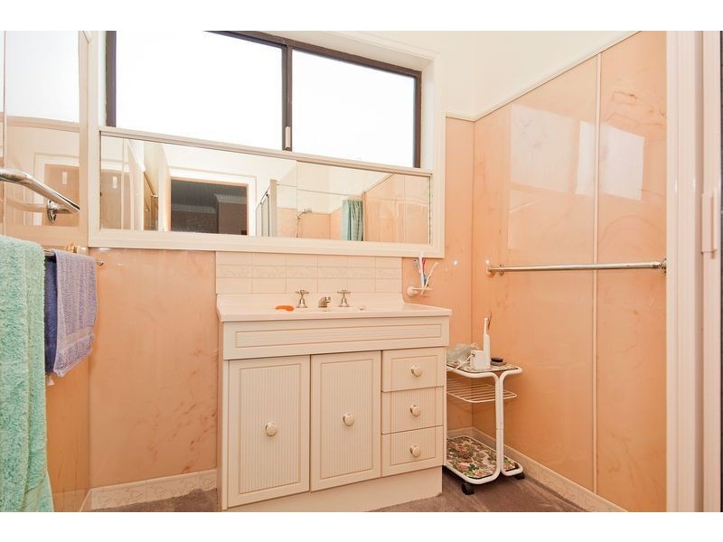 1 Tilly Court, Newcomb VIC 3219