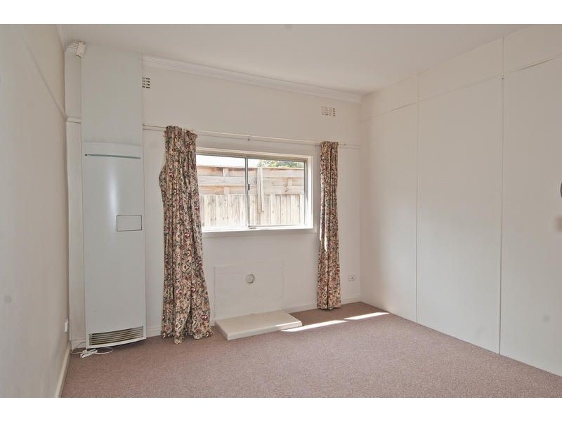 52/52A Charles Street, Newcomb VIC 3219