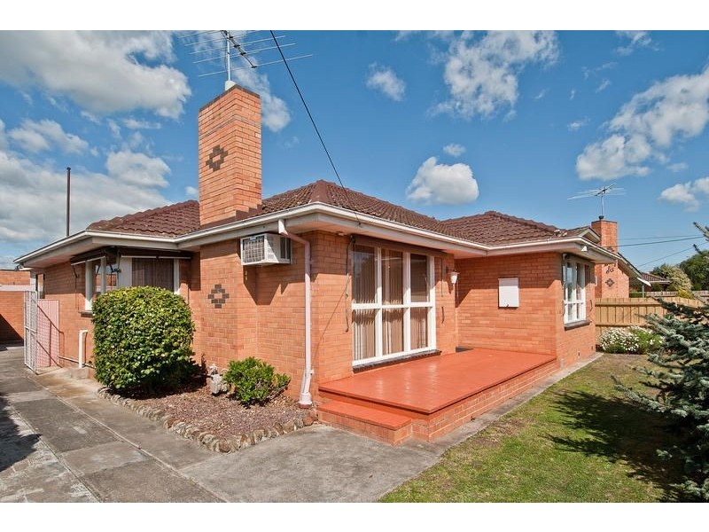 28 Watsons Road, Newcomb VIC 3219