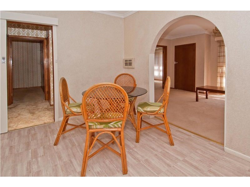 28 Watsons Road, Newcomb VIC 3219