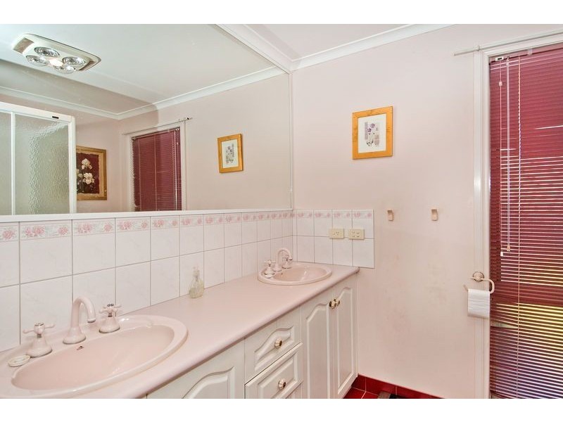 5 Breaker Court, Ocean Grove VIC 3226