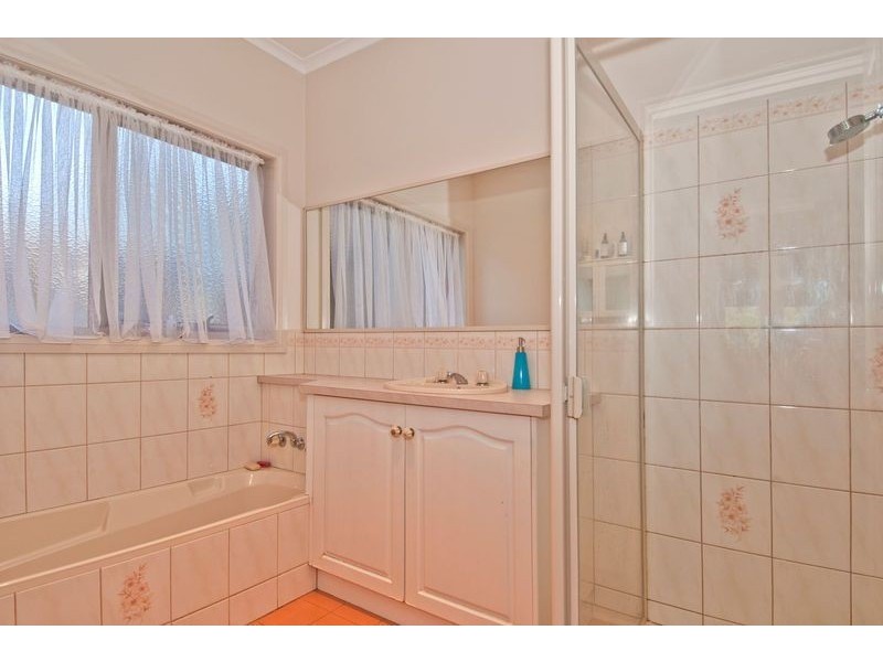 5 Breaker Court, Ocean Grove VIC 3226