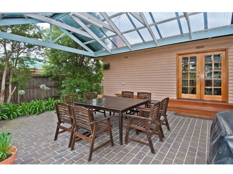 14 Bromley Street, East Geelong VIC 3219