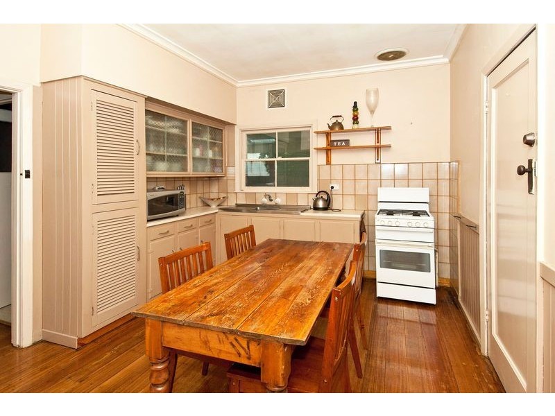 14 Bromley Street, East Geelong VIC 3219