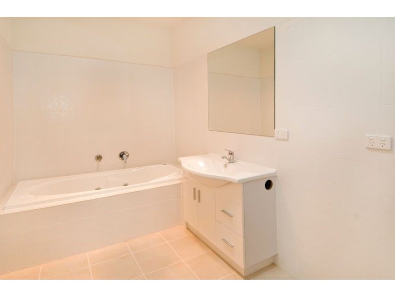 22 Vermont Avenue, Corio VIC 3214
