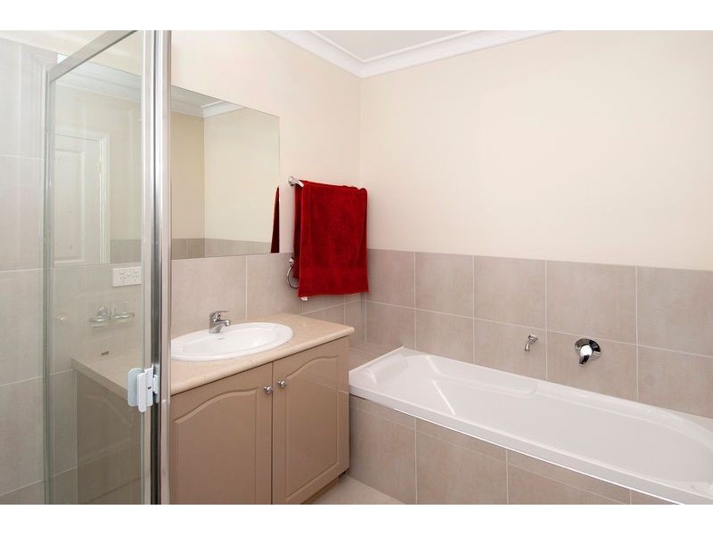 1/54 St James Street, St Albans Park VIC 3219