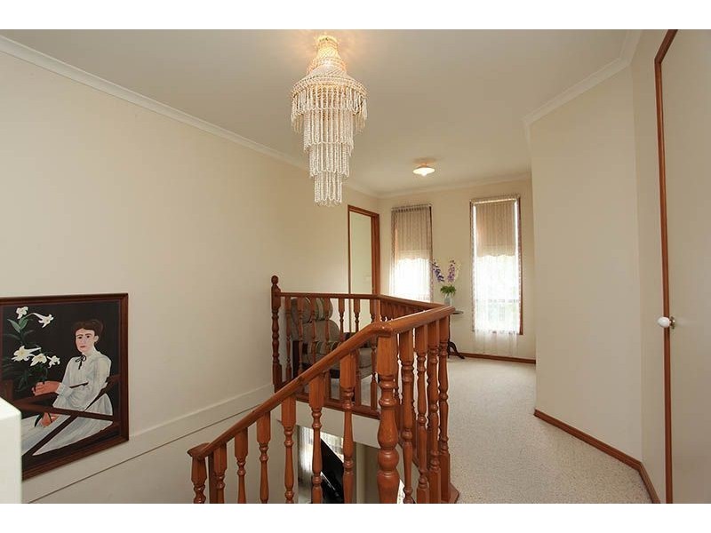 34 Homestead Drive, St Albans Park VIC 3219