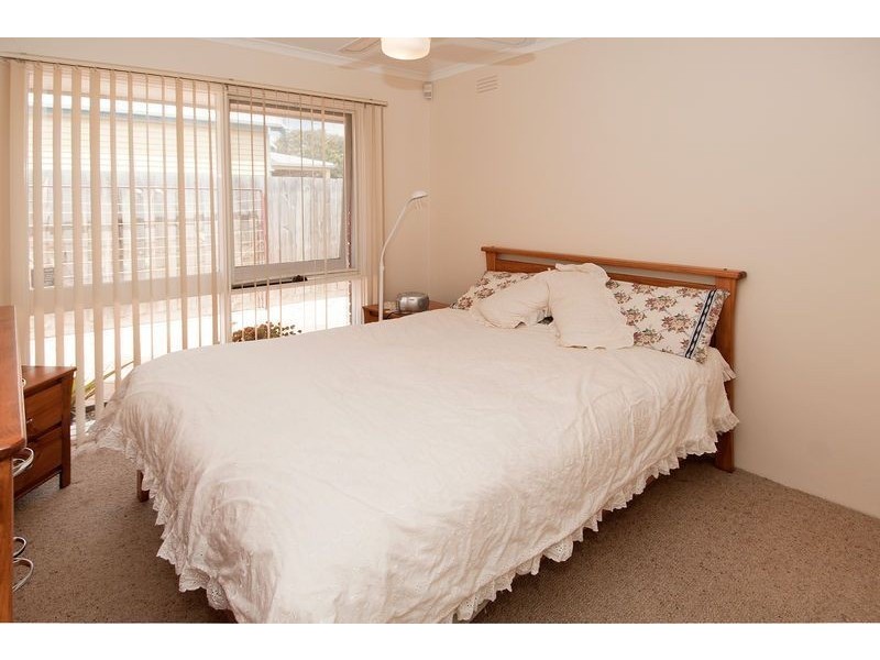 1/29 Boundary Road, Newcomb VIC 3219