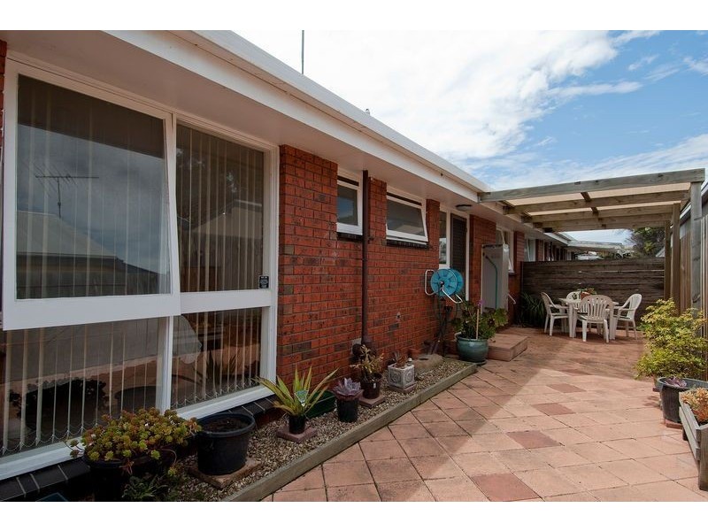 1/29 Boundary Road, Newcomb VIC 3219