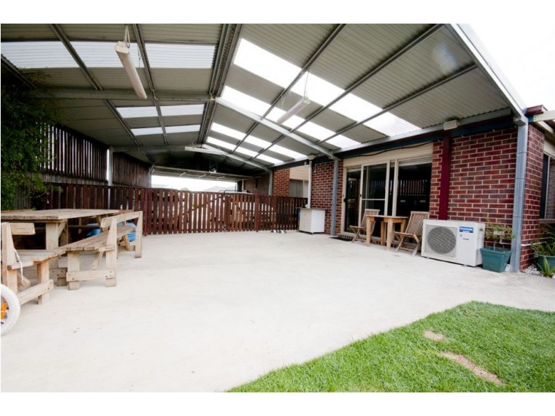 9 Manikato Court, St Albans Park VIC 3219