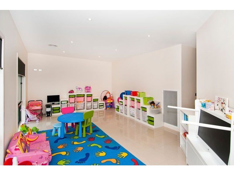 6 Waugh Court, Leopold VIC 3224