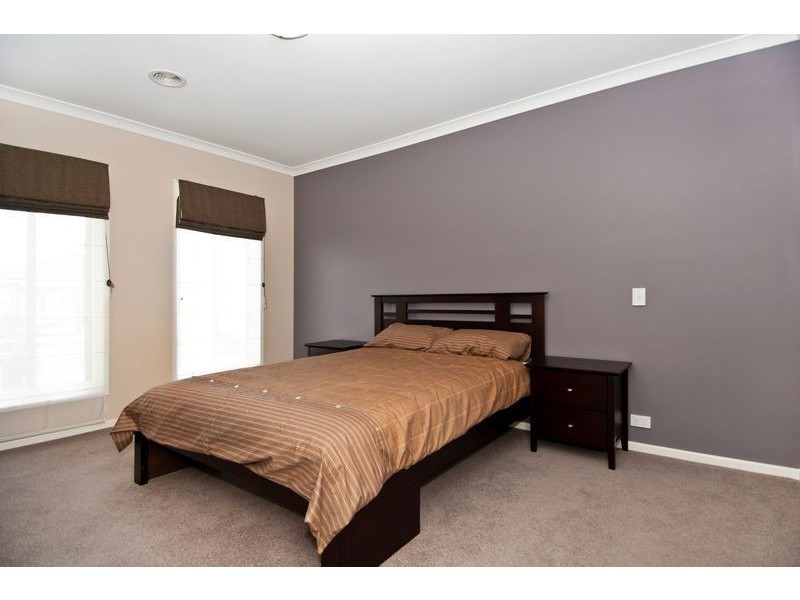 38 Hoddle Drive, Leopold VIC 3224