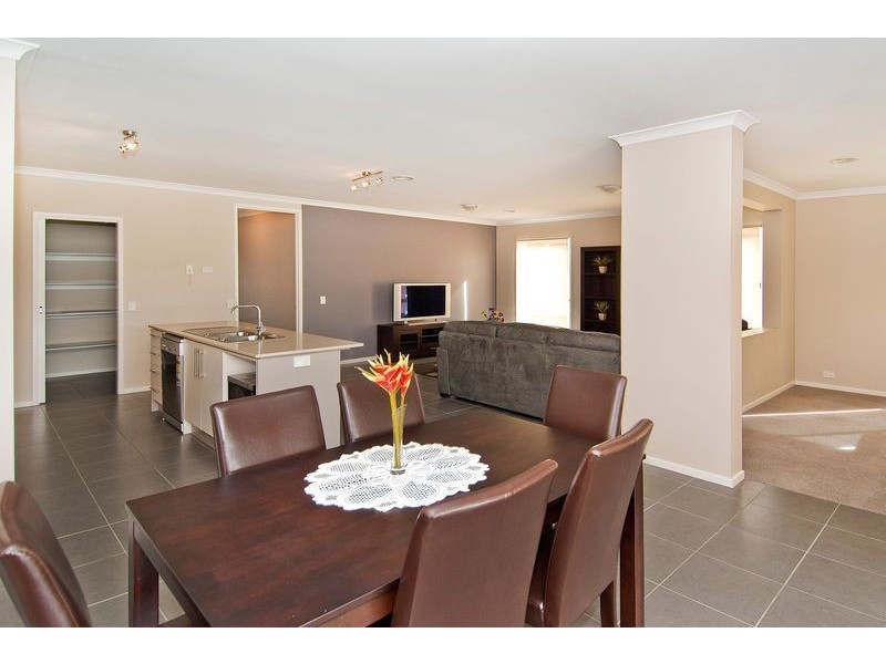 38 Hoddle Drive, Leopold VIC 3224
