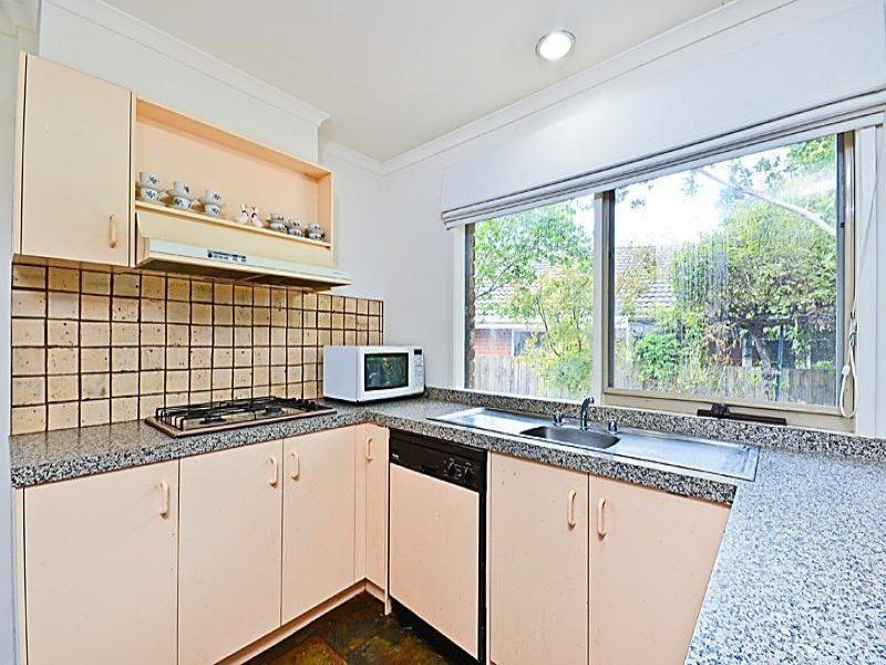 8 Kindale Court, Highton VIC 3216