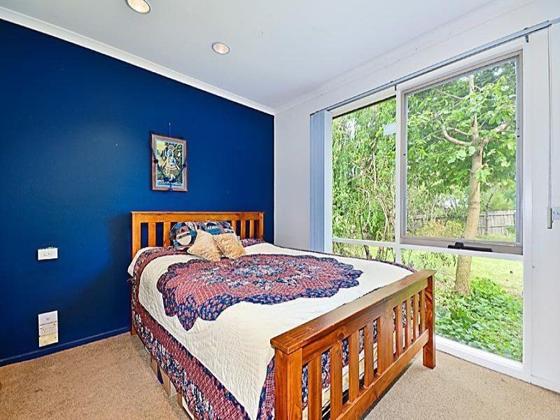 8 Kindale Court, Highton VIC 3216