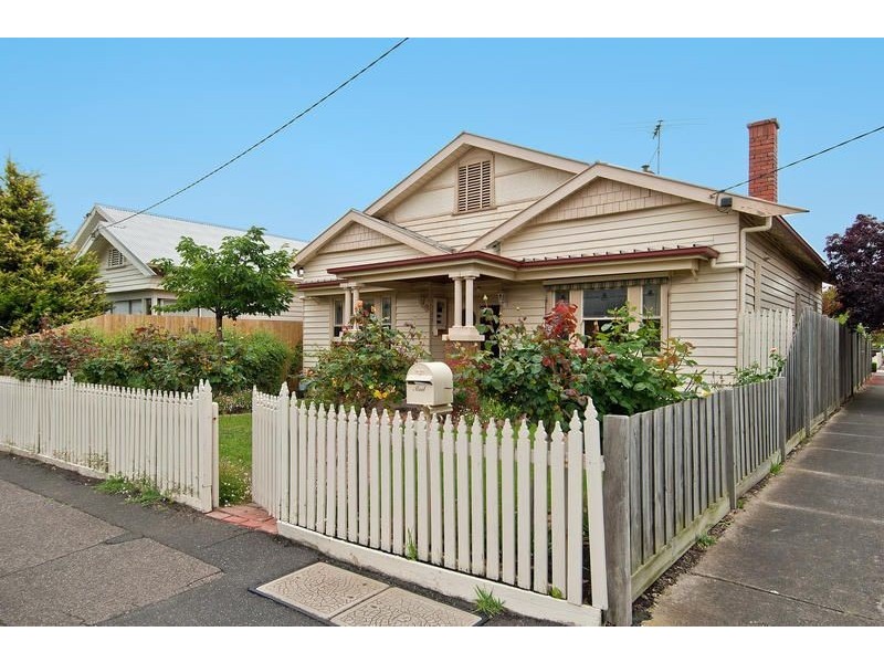 90 Elizabeth Street, Geelong West VIC 3218