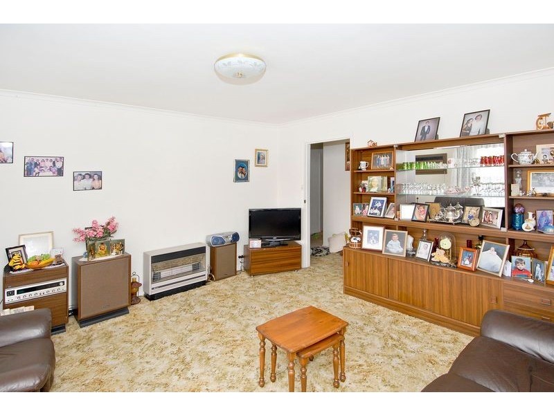 8 Richard Street, Newcomb VIC 3219