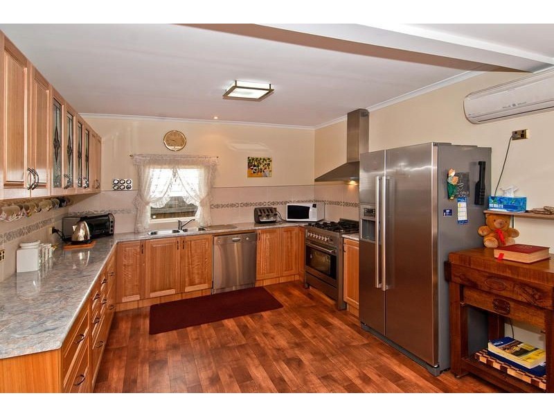 410 Latrobe Terrace, Newtown VIC 3220