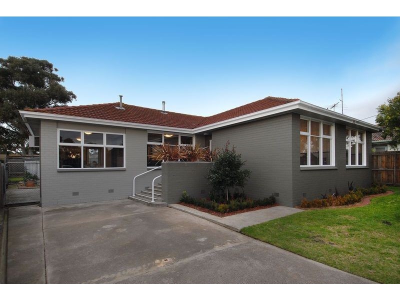 49 Libau Avenue, Bell Park VIC 3215