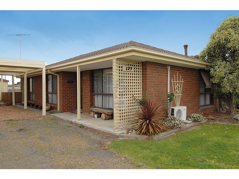 127 Solar Drive, Whittington VIC 3219