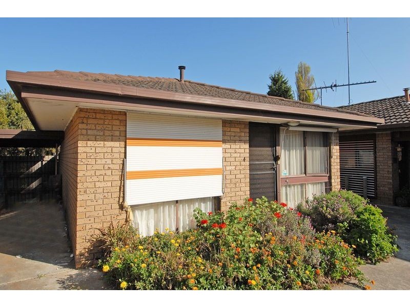 4/14 Lindsay Street, Newcomb VIC 3219
