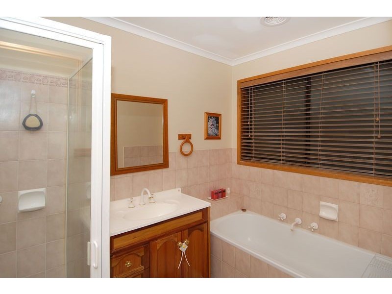 7 Ottoman Court, St Albans Park VIC 3219