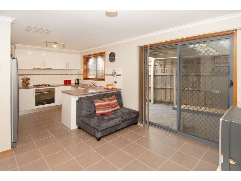 6 Garnfield Place, St Albans Park VIC 3219