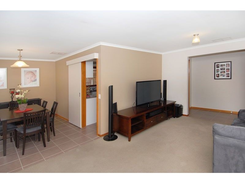 6 Garnfield Place, St Albans Park VIC 3219