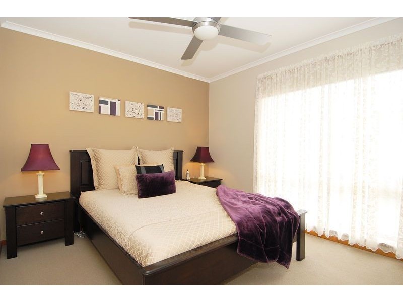 6 Garnfield Place, St Albans Park VIC 3219
