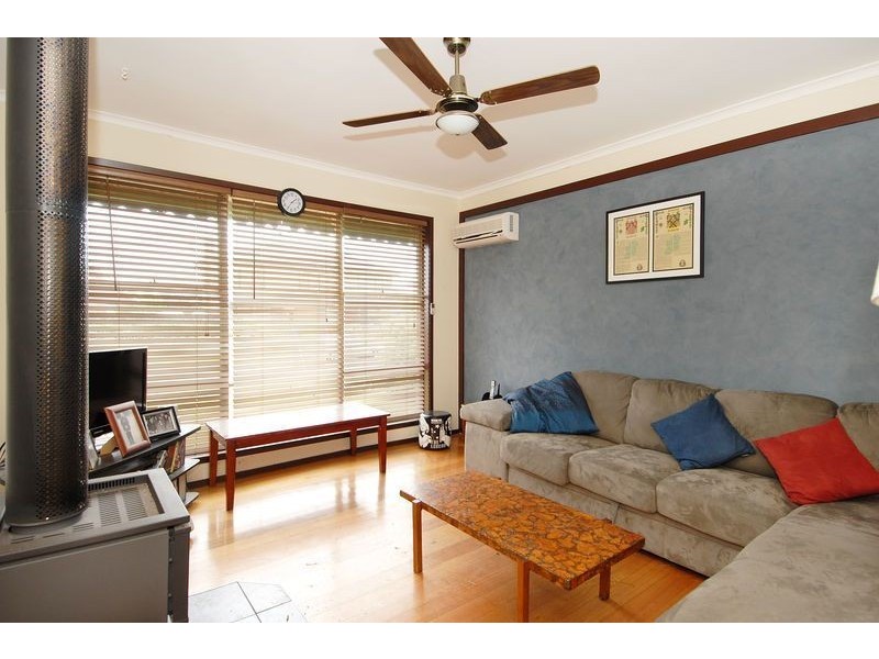 42 Neptune Ave, Newcomb VIC 3219