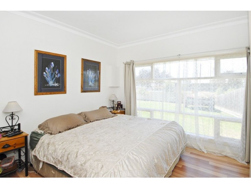 4 Tilly court, Newcomb VIC 3219