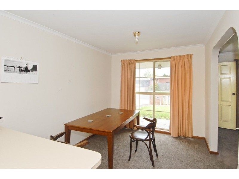 1/115 Solar Drive, Whittington VIC 3219