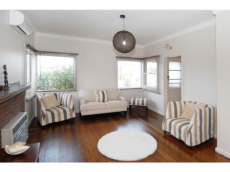 15 Brayshay Road, Newcomb VIC 3219