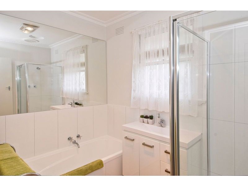 5 Miller Street, Newcomb VIC 3219