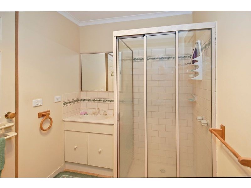 21 Meadenhall Drive, St Albans Park VIC 3219