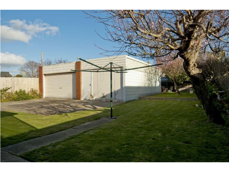 99 Darriwill Street, Bell Post Hill VIC 3215