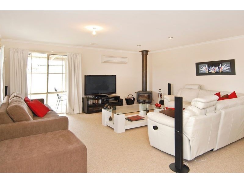 12 Green Acre Drive, Leopold VIC 3224