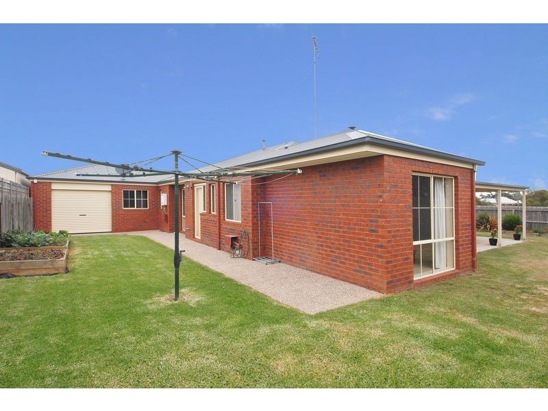12 Green Acre Drive, Leopold VIC 3224