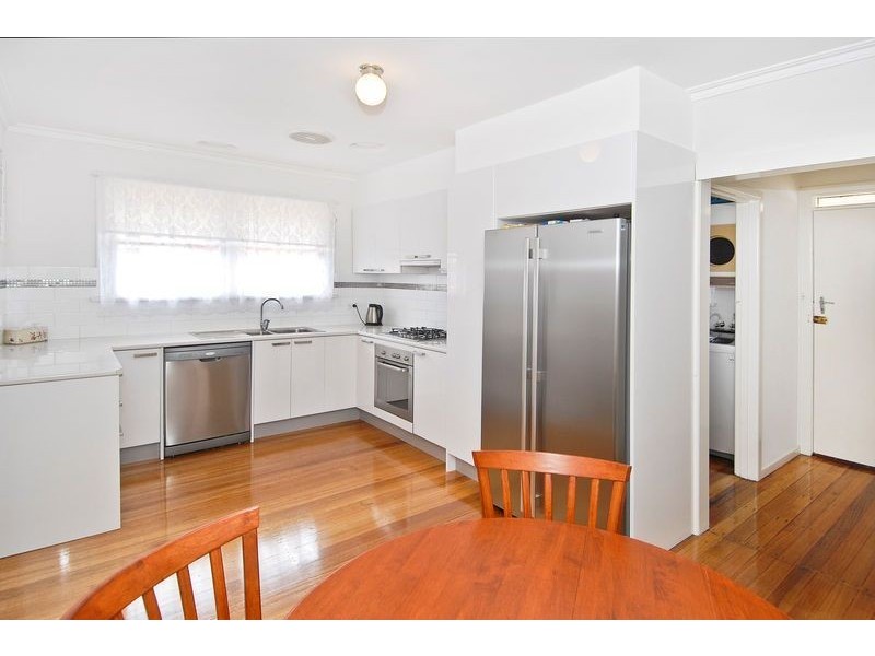 5 Miller Street, Newcomb VIC 3219