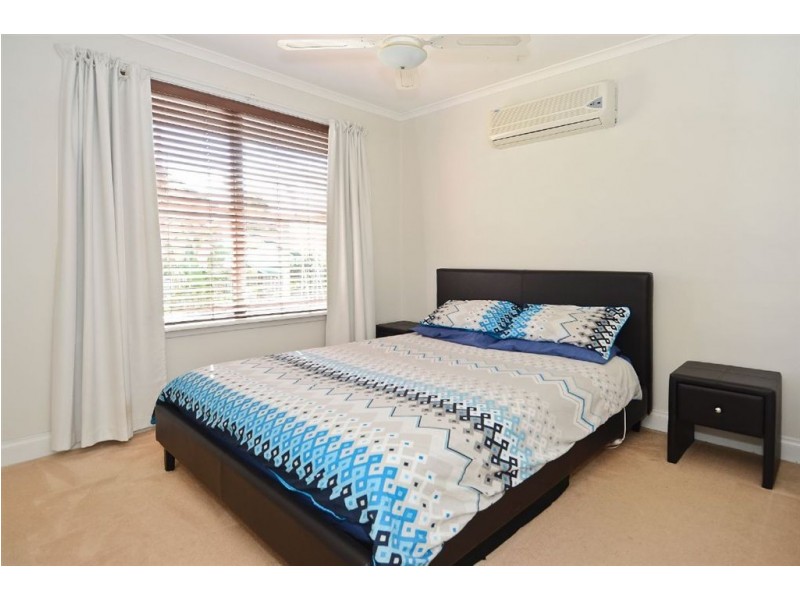 24 Hibiscus Crescent, Newcomb VIC 3219