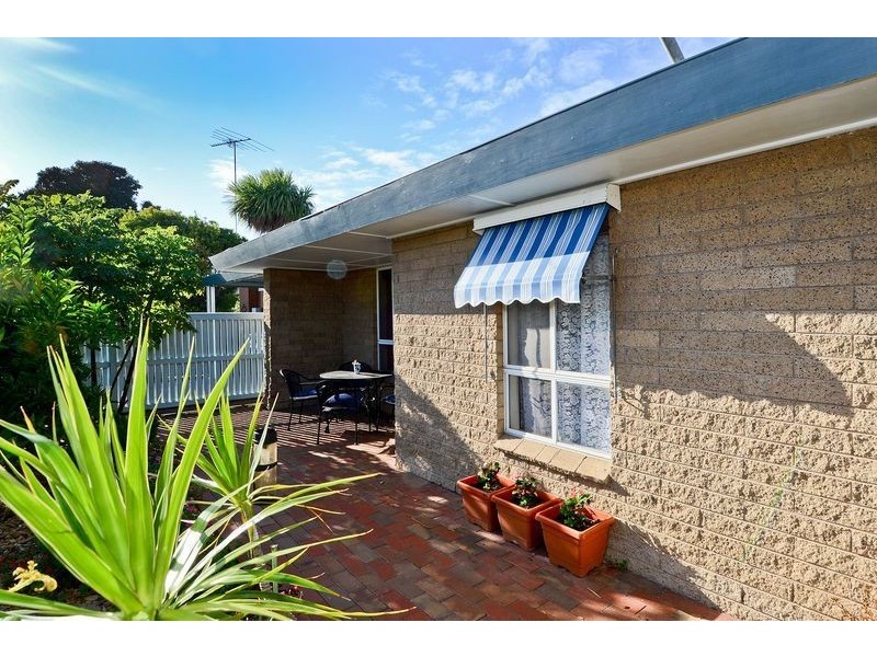 30 Dorward Ave, Newcomb VIC 3219