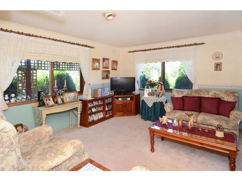 76 Pioneer Road, Grovedale VIC 3216