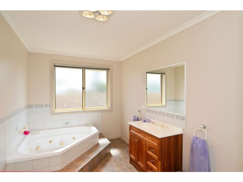 30 Browning Drive, Corio VIC 3214