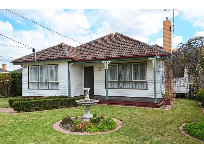 34 Miller Street, Newcomb VIC 3219