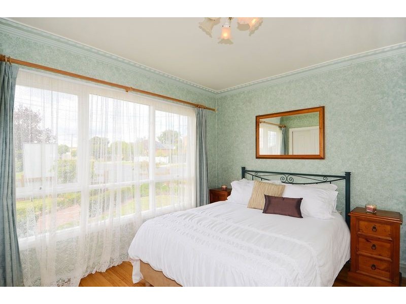 34 Miller Street, Newcomb VIC 3219