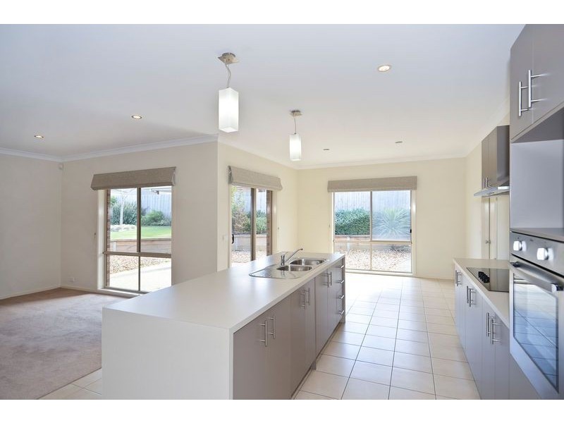 1 Darriwell Drive, Bannockburn VIC 3331