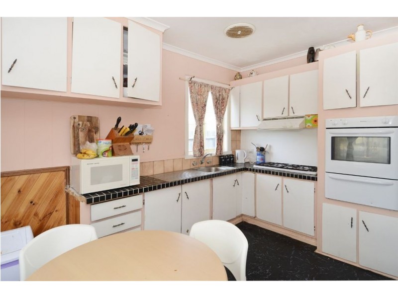 10 Jay Street, Norlane VIC 3214