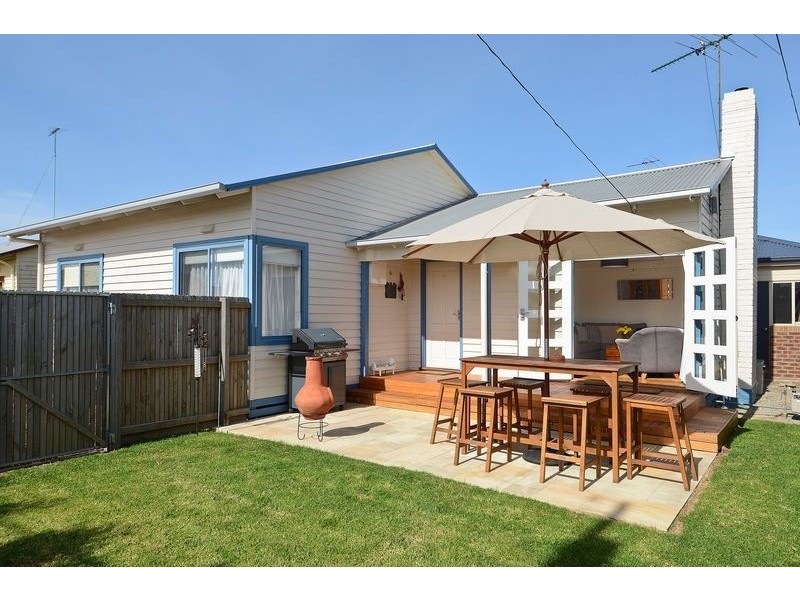 1/6 Bromley Street, East Geelong VIC 3219