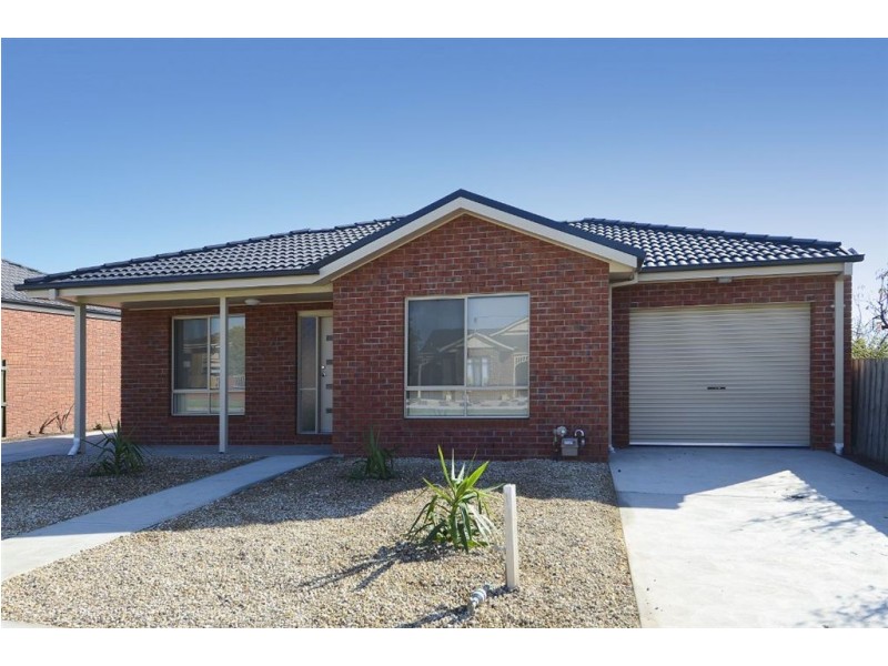 1/54 Thorburn Street, Bell Park VIC 3215