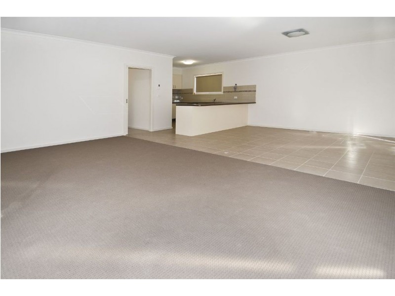 1/54 Thorburn Street, Bell Park VIC 3215